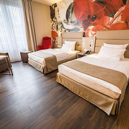 First Inn Hotel Zwickau Exterior foto
