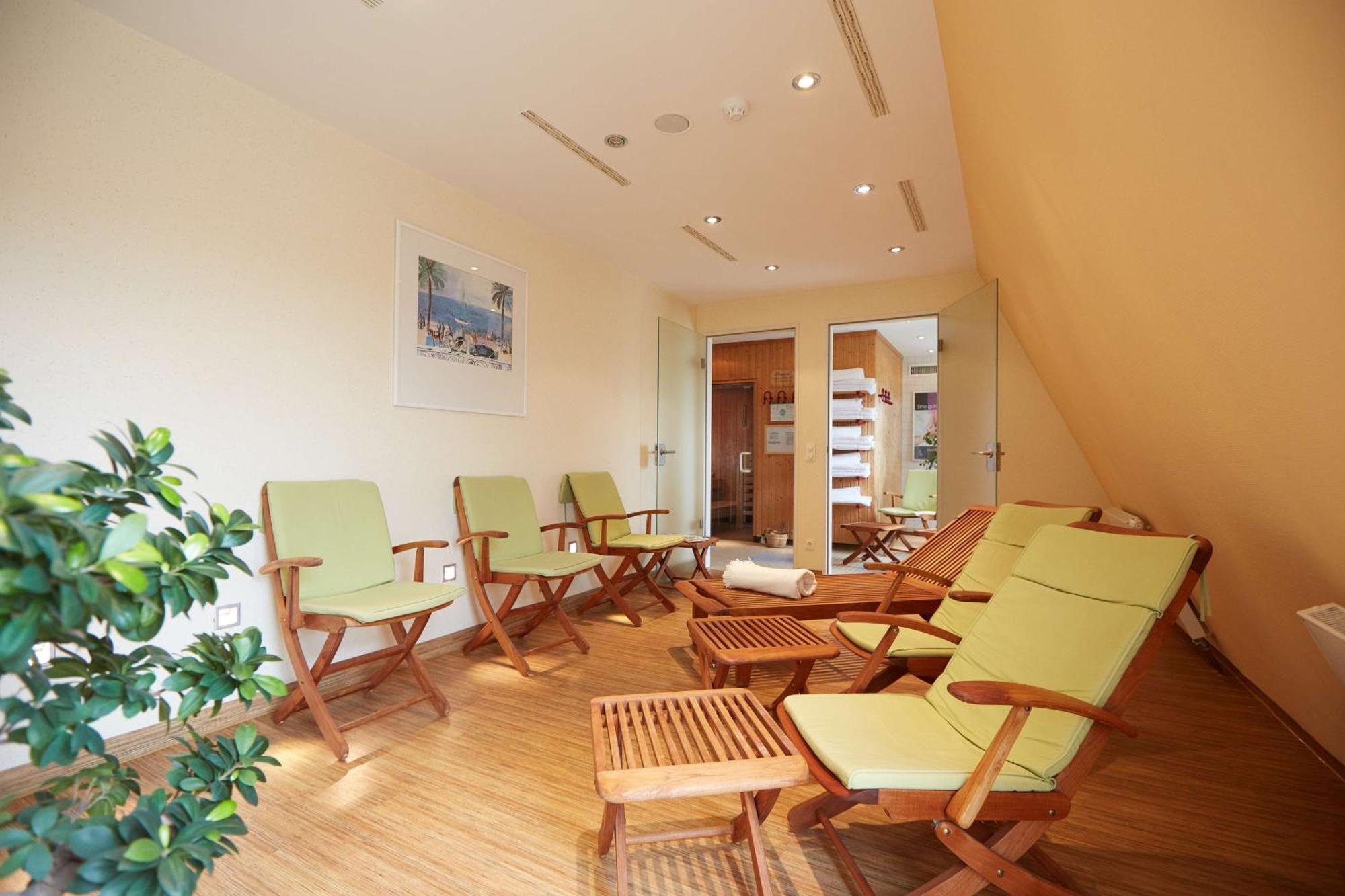 First Inn Hotel Zwickau Exterior foto